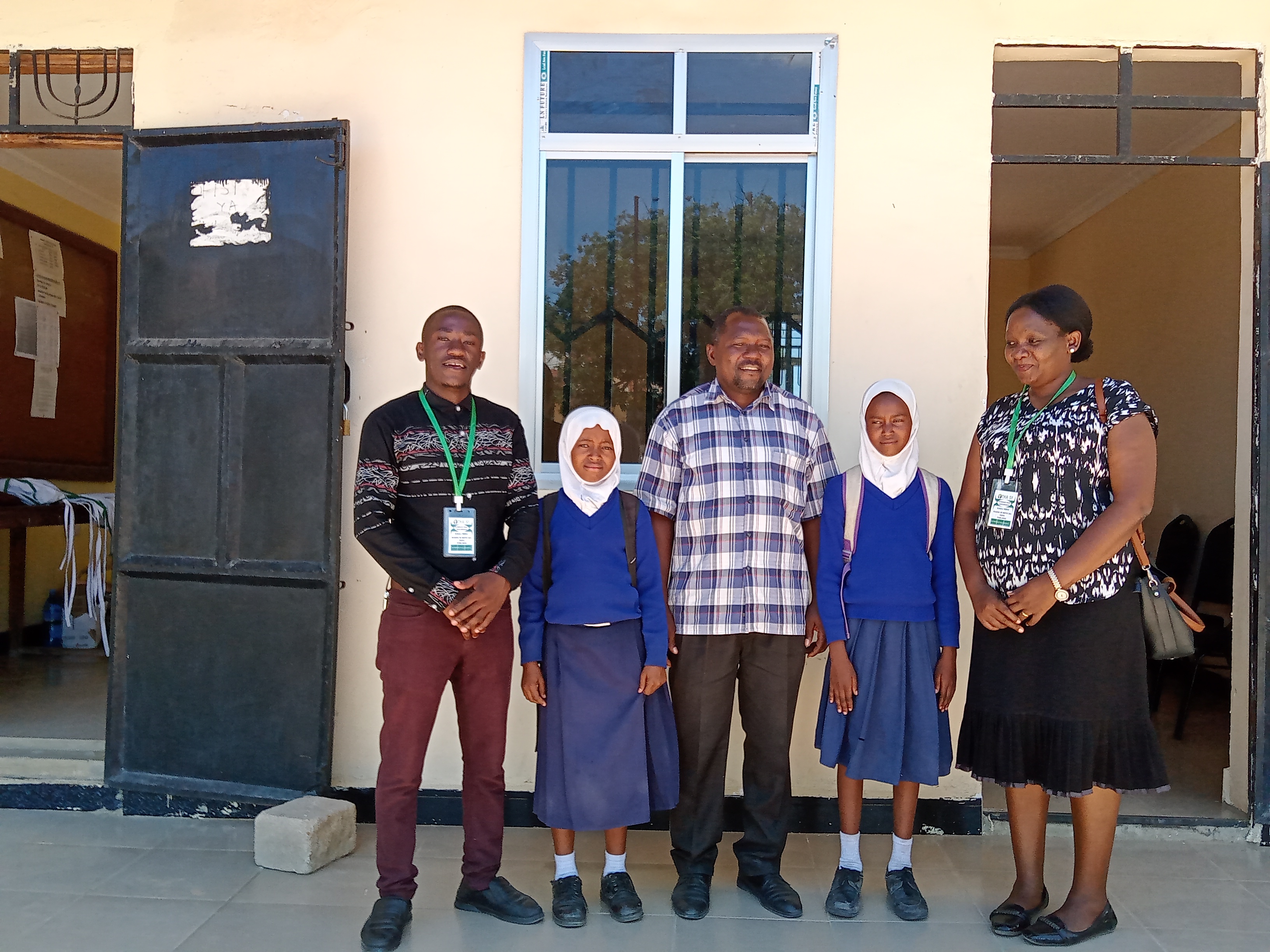 THA SF Team , PUPILS AND SCHOOL SECOND HEADTEACHER ON THE PHOTO