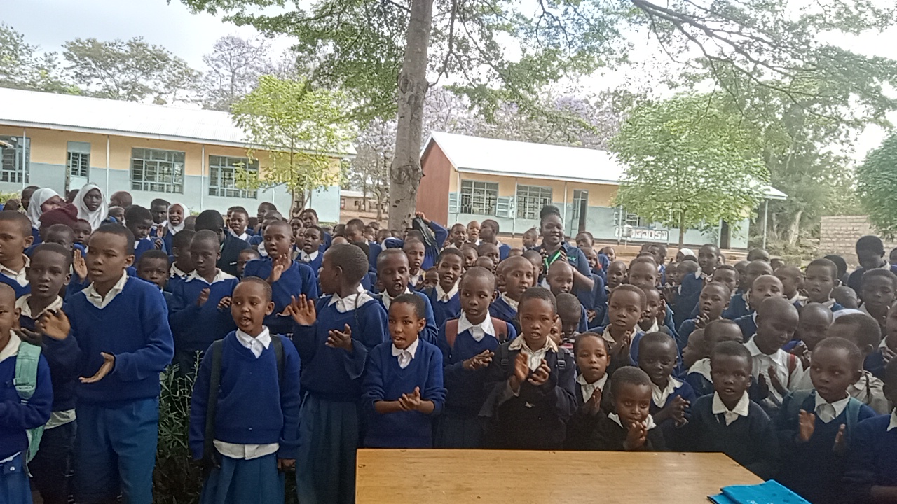 THA SF Team teach  Pupils on the Negative effects of Drug abuse and Alcohol and and ways to avoid 